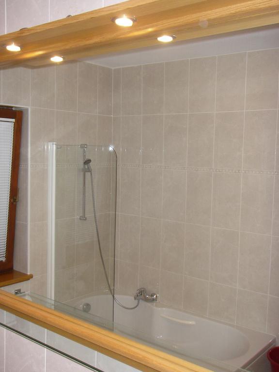 Apartments Premantura Habitación foto
