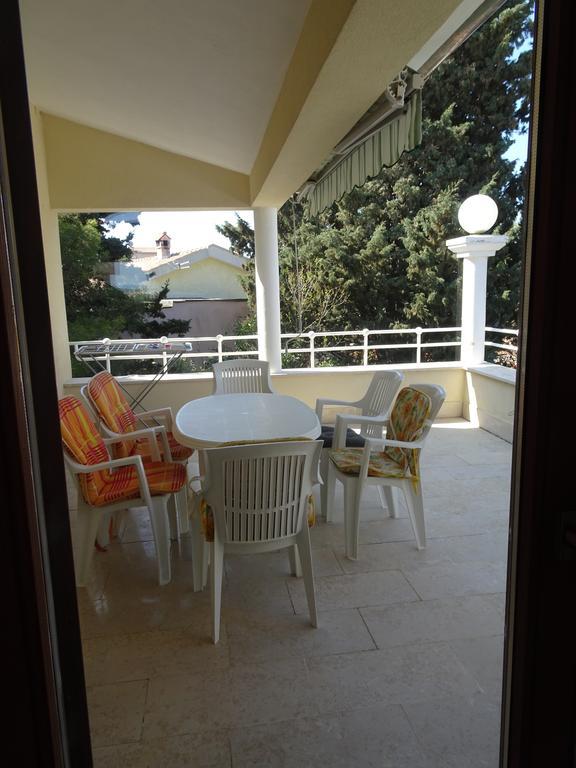 Apartments Premantura Exterior foto